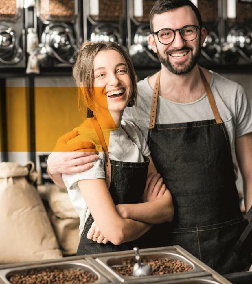 Des clients du Cerfrance Haute-Loire, commerçant torréfacteur